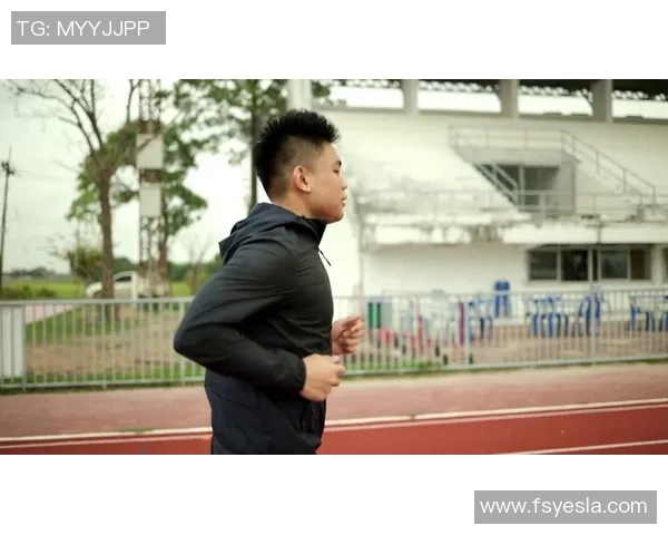 体育明星的日常训练与生活揭秘 他们背后的辛勤与挑战